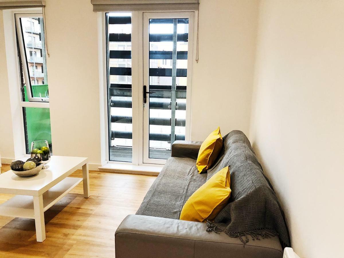 Ekhaya three Apartment Manchester Bagian luar foto